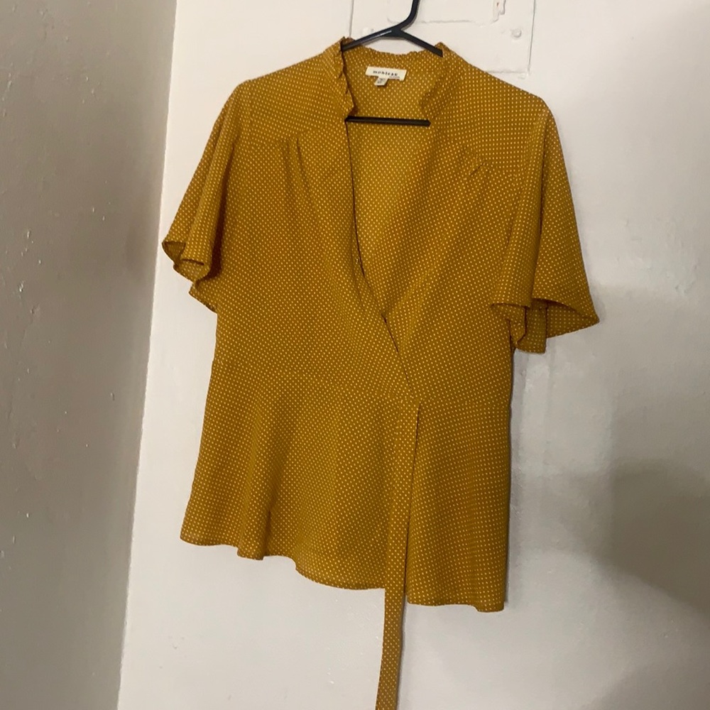 Mustard top